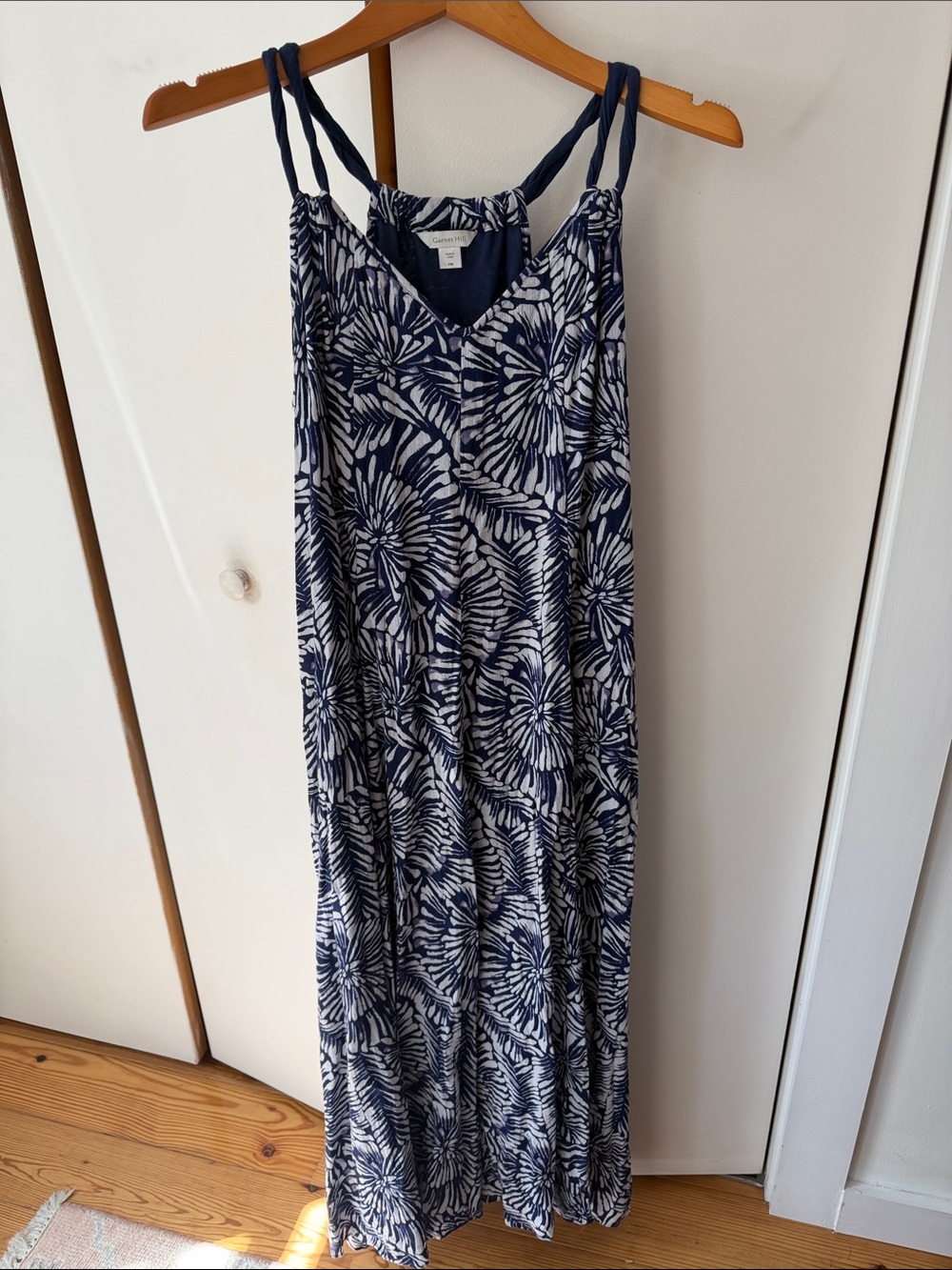 Garnet Hill Navy and White Floral Maxi Dress